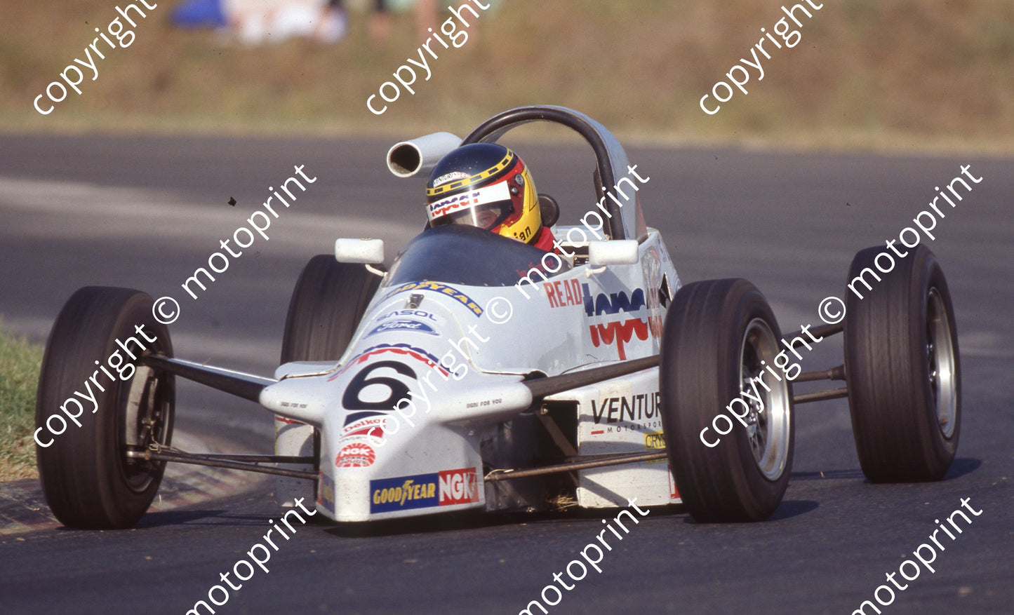 1996 EL FF 6 Ian Shrosbee Reynard RF92 (Watling Photo) (2)