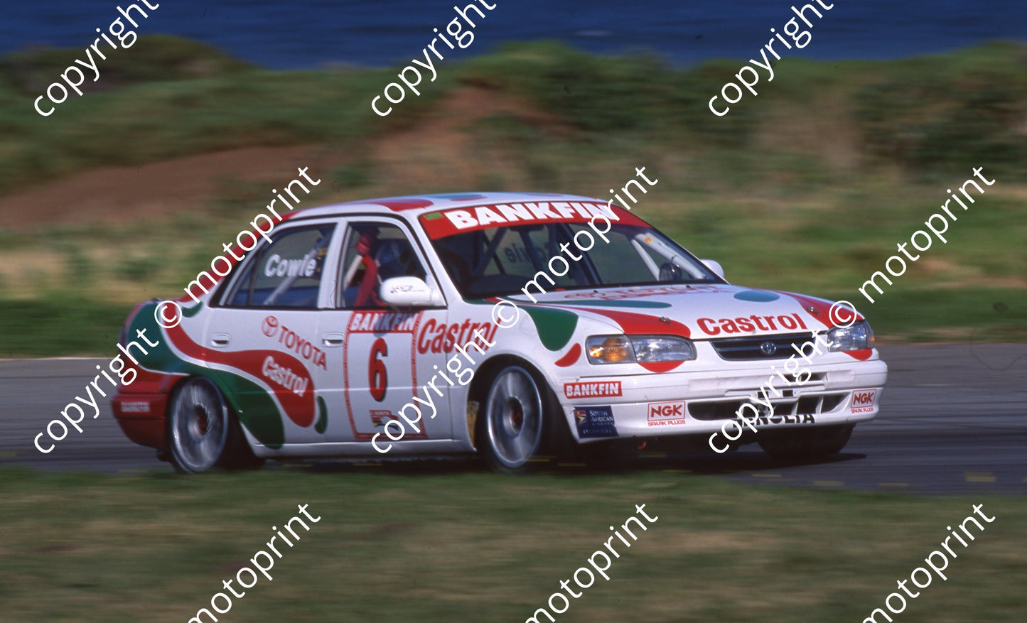 1997 EL Bankfin 6 Hilton Cowie Corolla RSi (Watling Photo) (23)