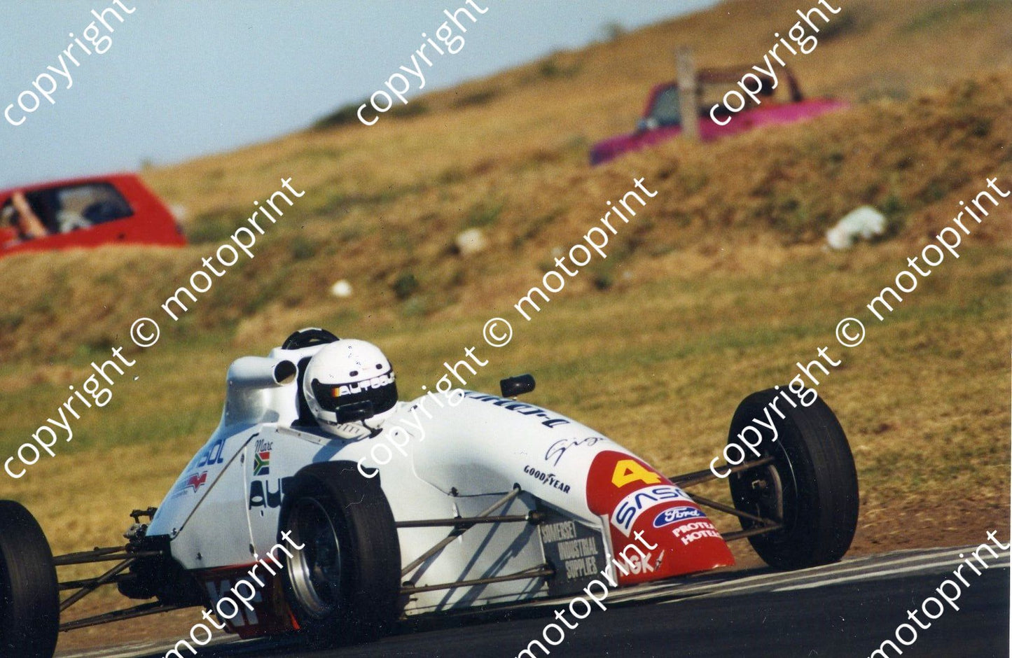 1997 FF Marc Gleed Van Diemen RF97 (2)