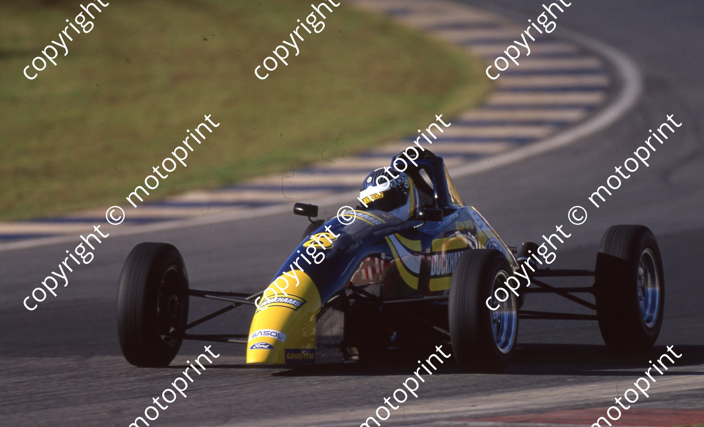 1997 Kya FF 8 Brian Curtis Van Diemen RF97 (Watling Photo)