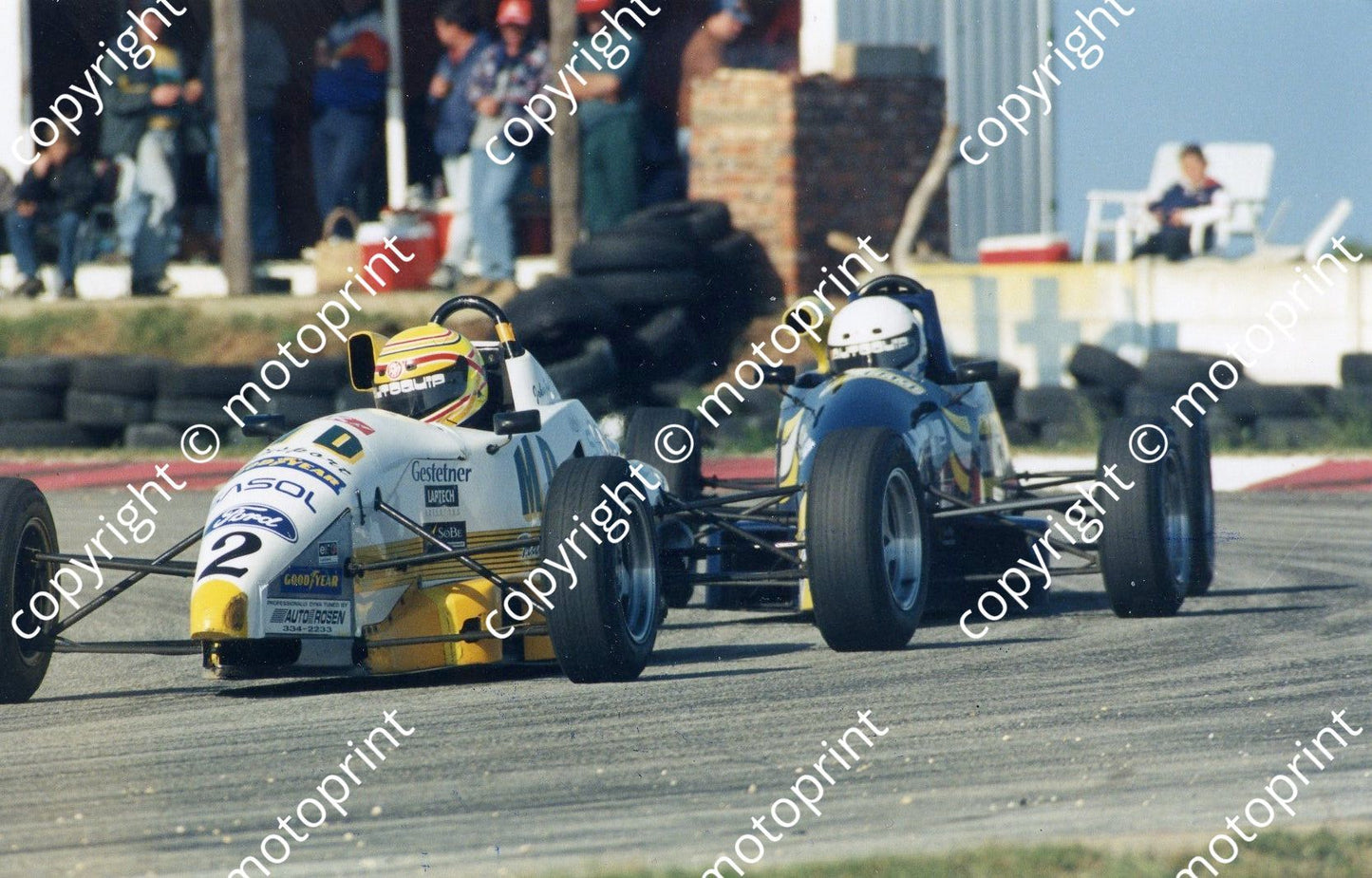 1998 FF Johan Fourie Swift SC94; Brian Curtis Van Diemen RF97 (1)