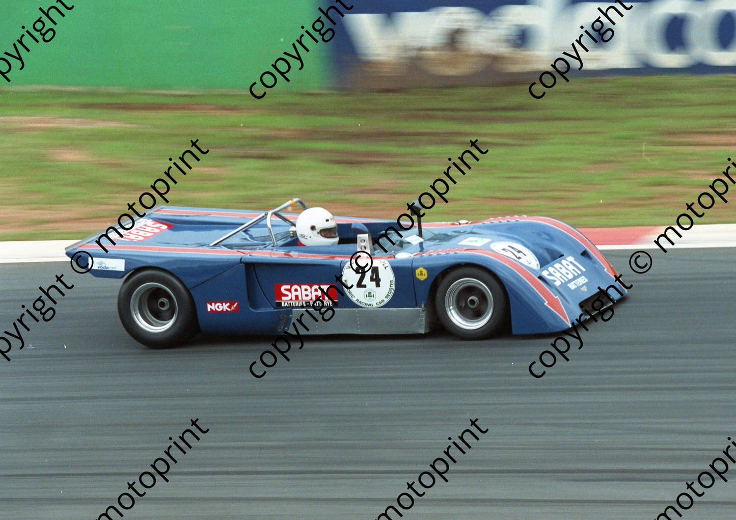 1998 Kya Dec ISP 24 Gary Dunkerley Chevron B19 check (Colin Watling Photographic) (102)