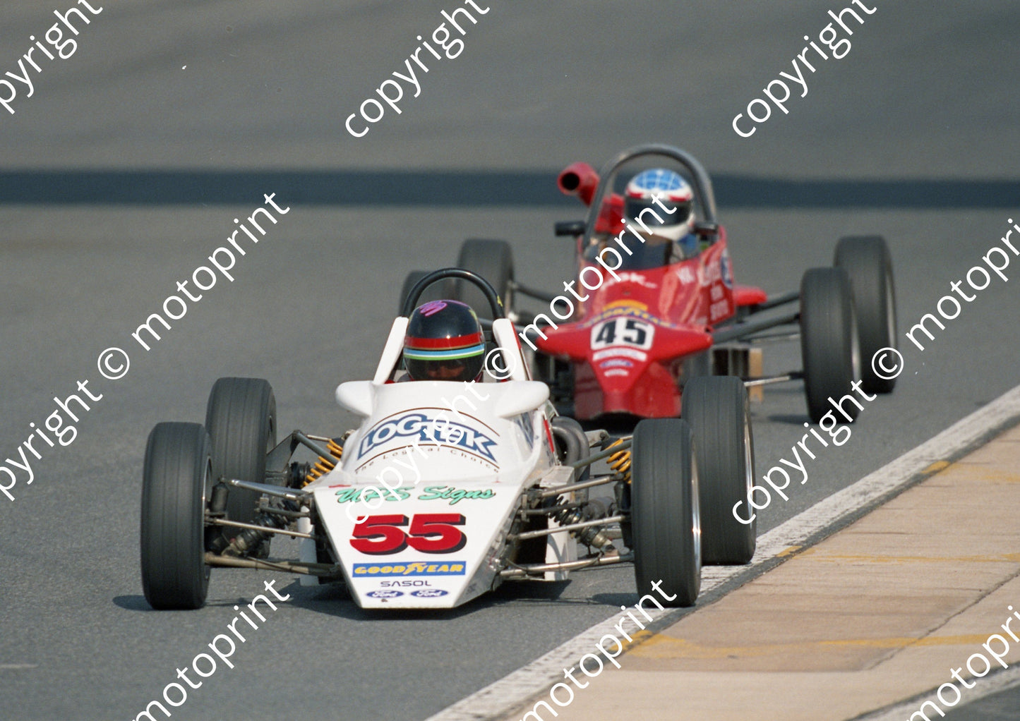 1998 Kya Nov FF 55 45 Brian Greyling Royale RP24 (Colin Watling Photographic) (9)