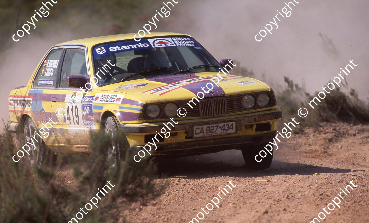 1999 Rally of SA 419 W Koekemoer, J Bright BMW (Watling Photo) (6)