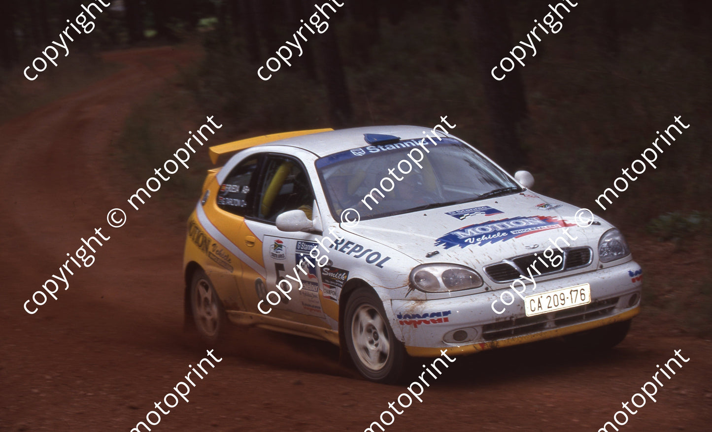 1999 Rally of SA 5 F Rueda, Gill Tarlton Daewoo check (Watling Photo) (50)