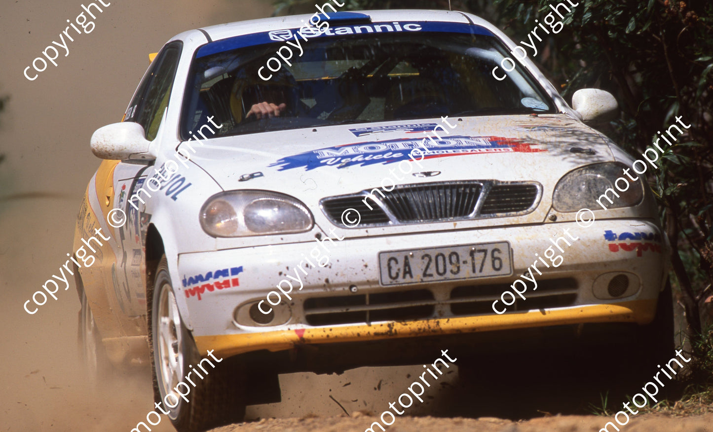 1999 Rally of SA 5 F Rueda, Gill Tarlton Daewoo check (Watling Photo) (52)