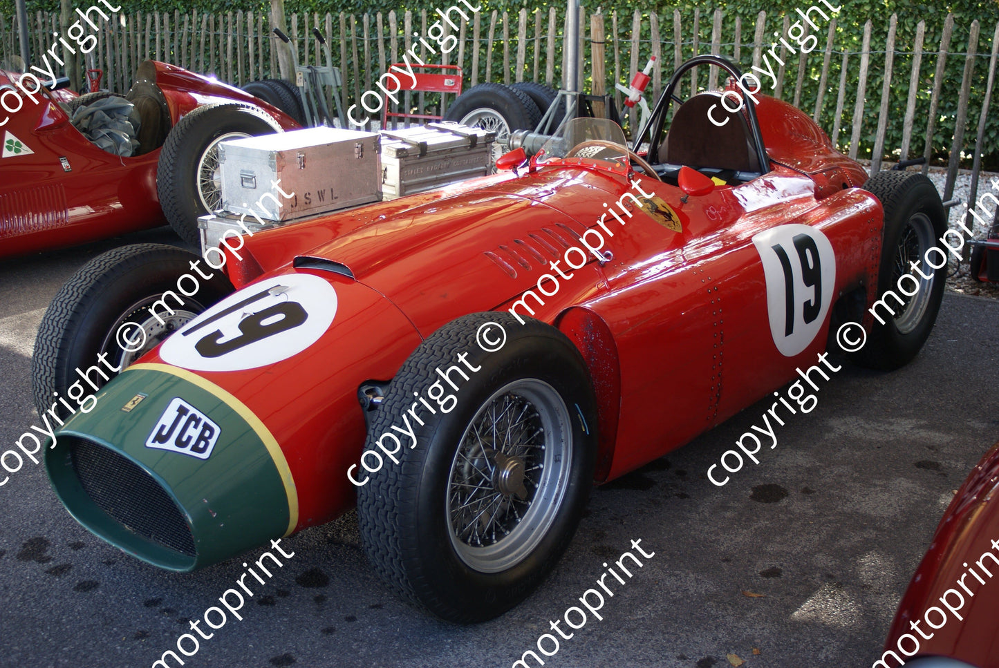 19 De Cadenet Lancia-Ferrari D50A (1)