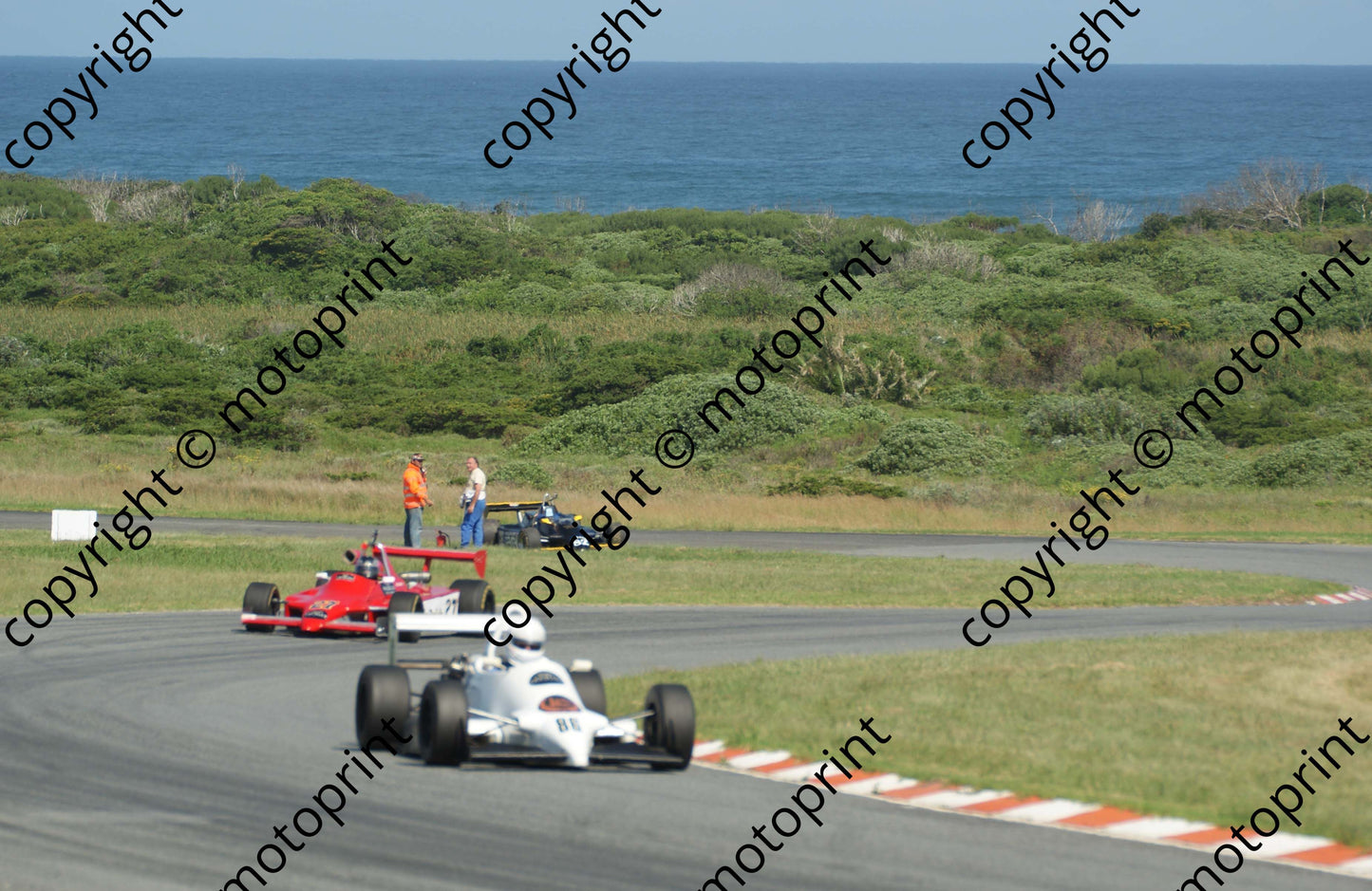 1 Graham Vos Reynard VW 863; Michelle Scott Ralt RT4 (2)