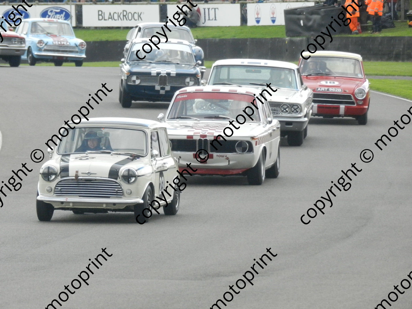 1st lap race 2 23 Swift Cooper 100 Shaw BMW 17 Wood Galaxie 19 Prince Joachim (14)