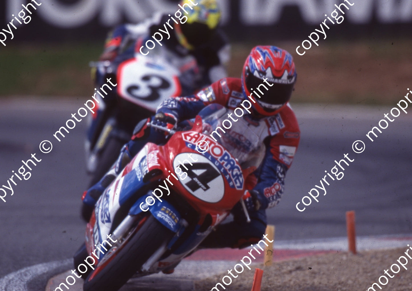 2000 Kya MC 4 Greg Dreyer Honda 3 Stewart McLeod Suzuki (Watling Photo) (2)