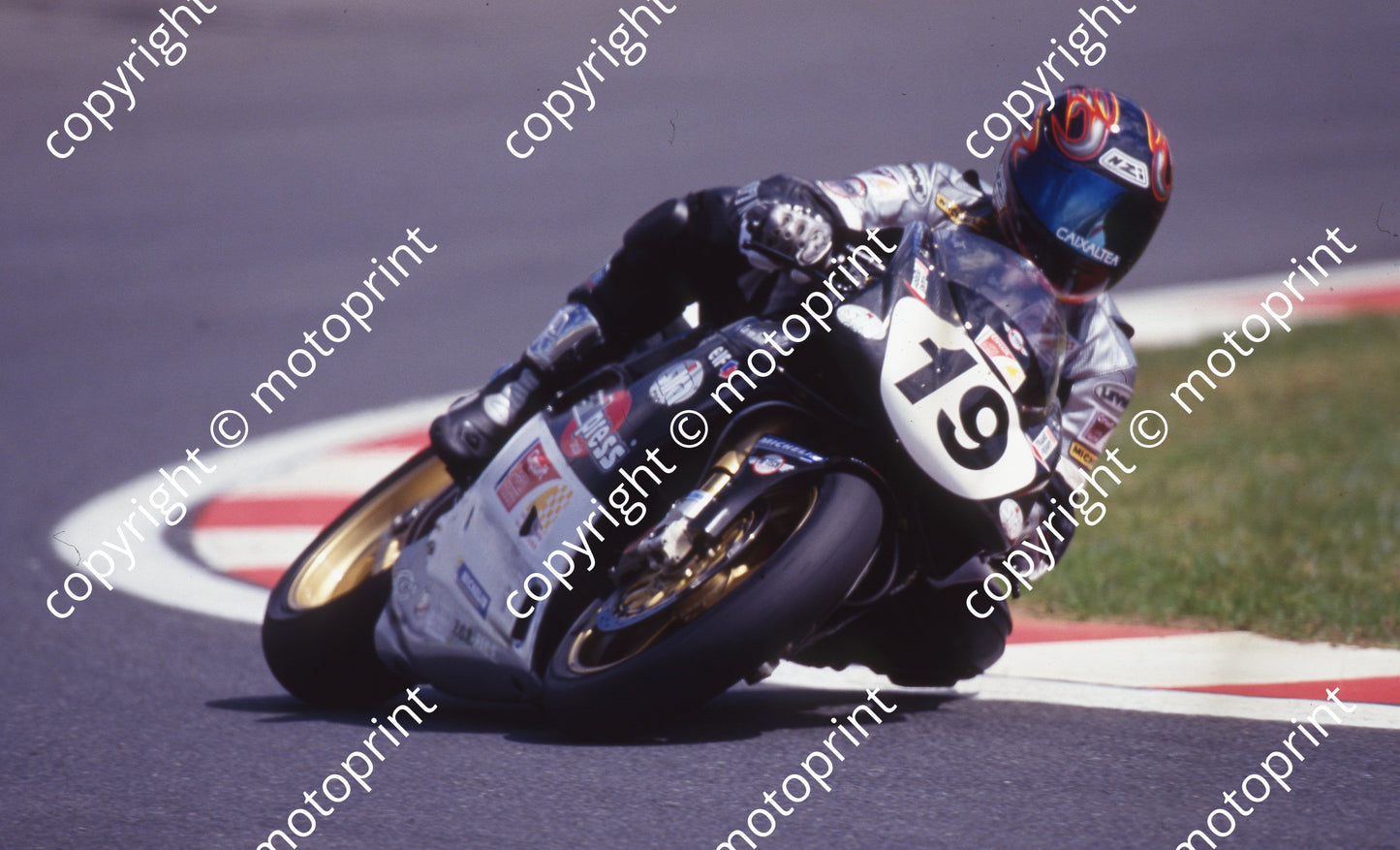 2000 Kya SBK 19 Juan Borja Ducati (Watling Photo) (1)