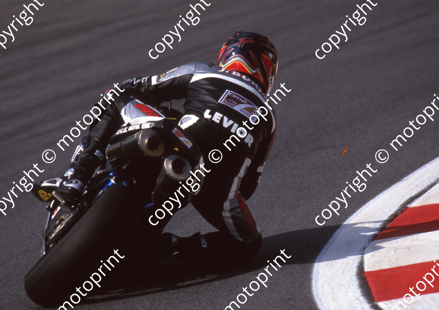 2000 Kya SBK 19 Juan Borja Ducati (Watling Photo) (2)