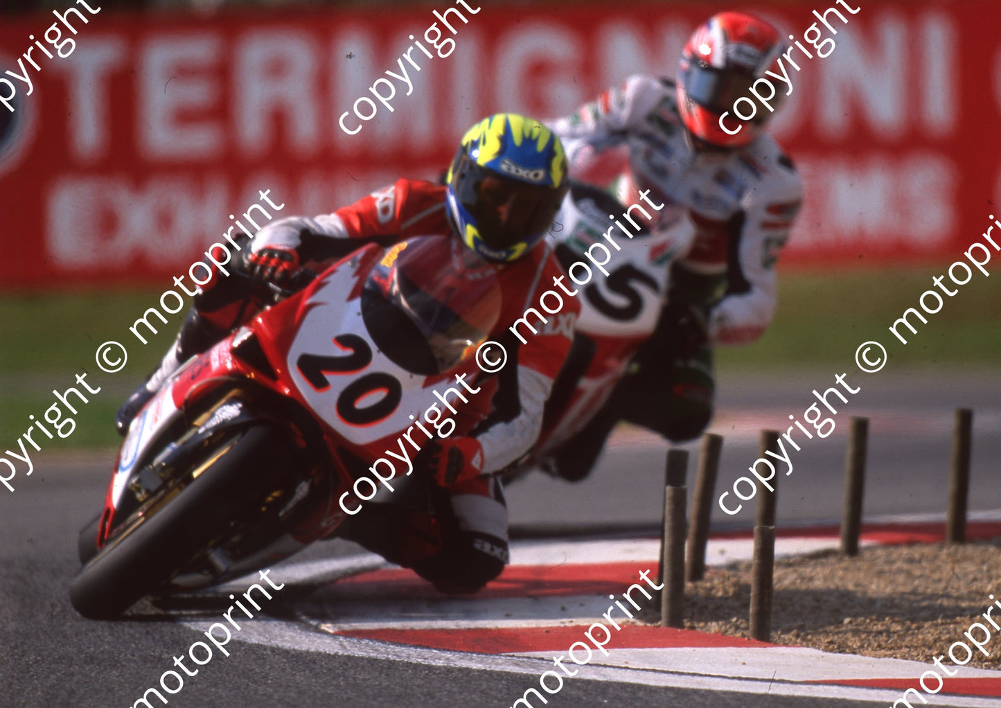 2000 Kya SBK 20 Marco Borciani Ducati (Watling Photo) (2)