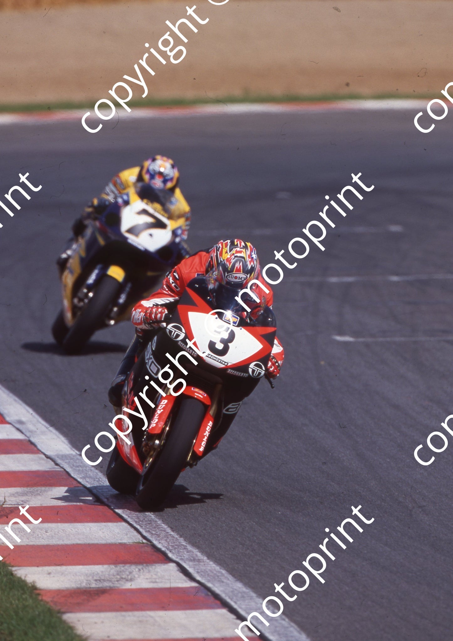 2000 Kya SBK 3 Troy Corser Aprilia 7 Franki Chili Suzuki (Colin Watling Photographic) (12)
