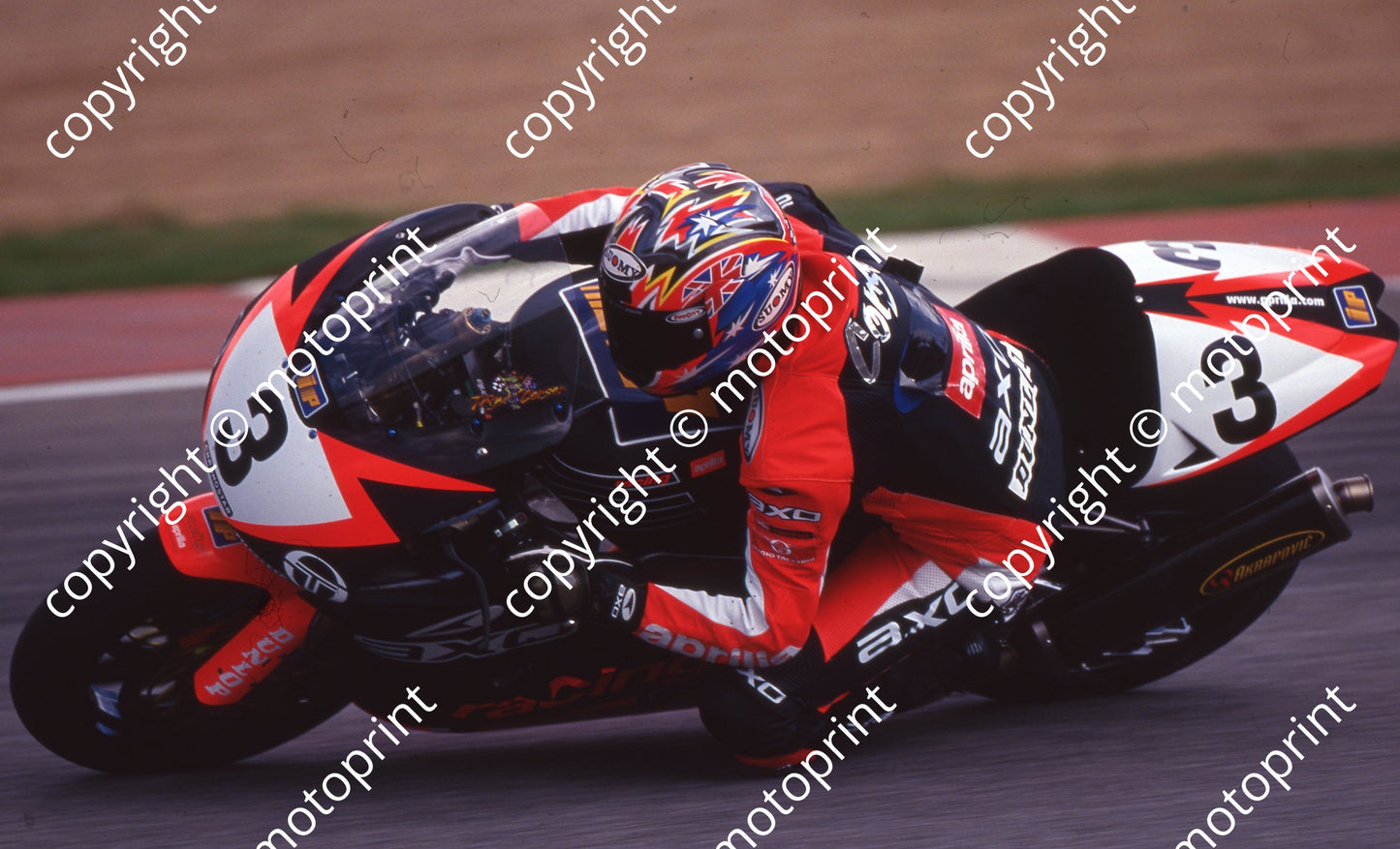 2000 Kya SBK 3 Troy Corser Aprilia (Colin Watling Photographic) (15)