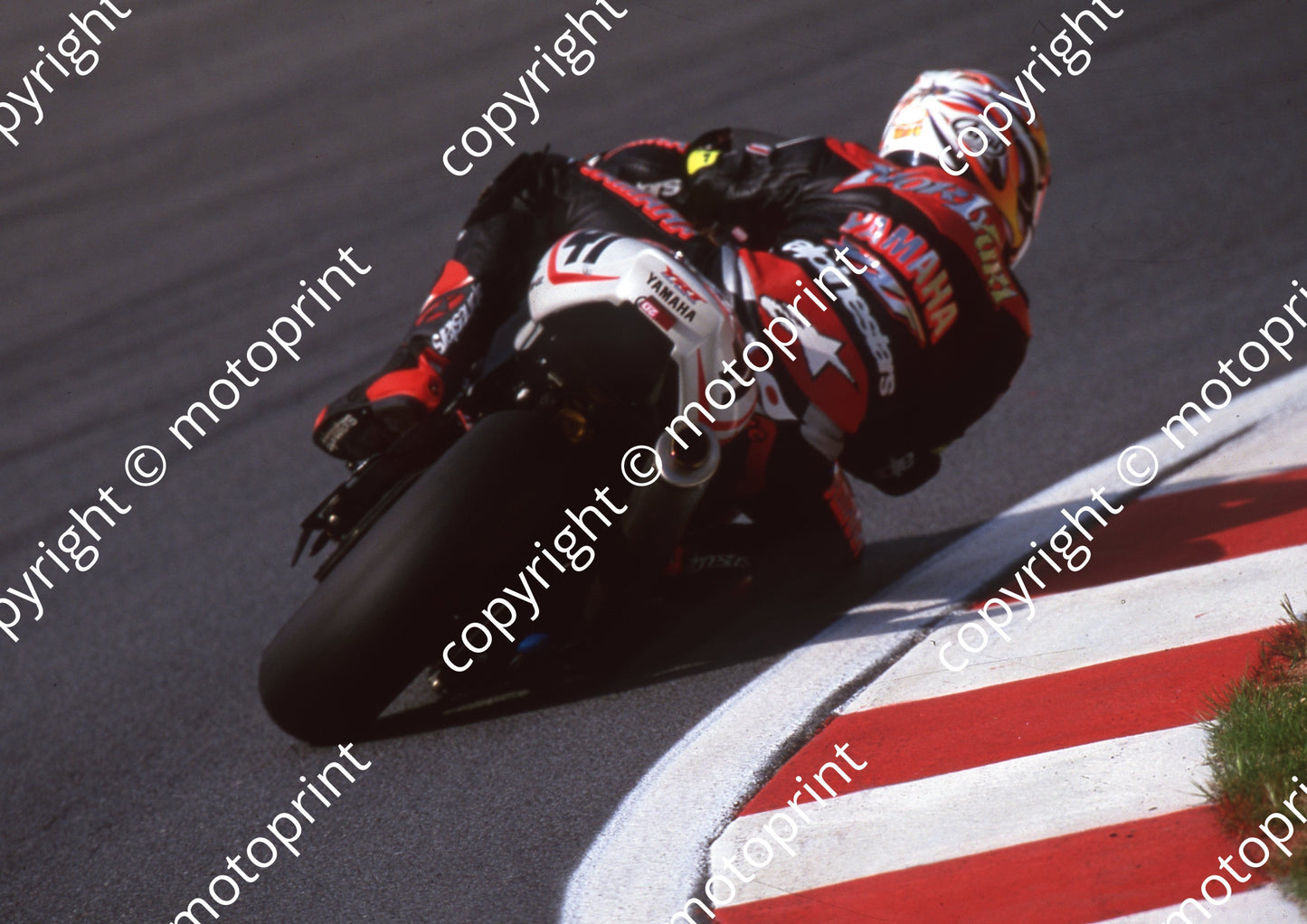 2000 Kya SBK 41 Noriyuki Haga Yamaha (Watling Photo) (8)