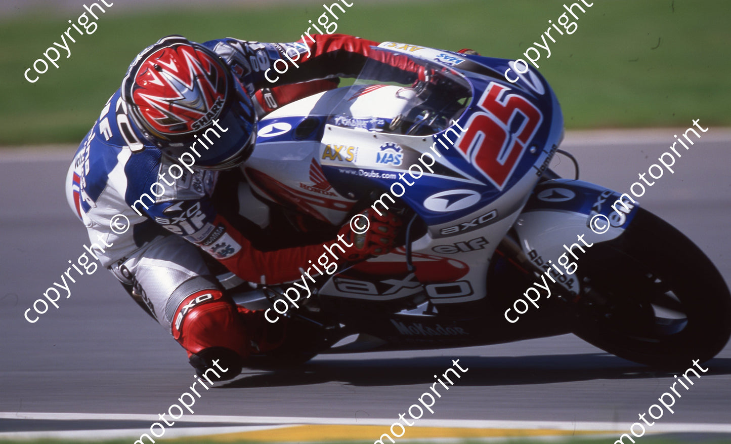 2000 Phakisa SA GP 250 25 Vincent Philippe TSR Honda (Colin Watling Photographic) (3)