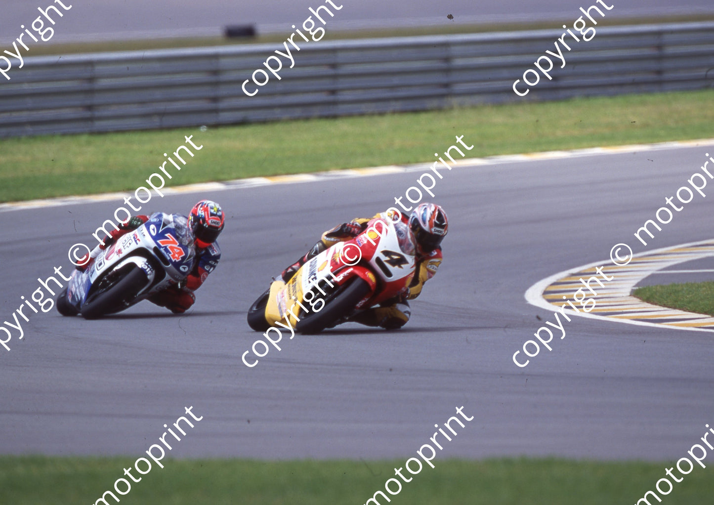 2000 Phakisa SA GP 250 4 Tohru Ukawa HOnda 74 Daijiro Kato Honda (Colin Watling Photographic)764