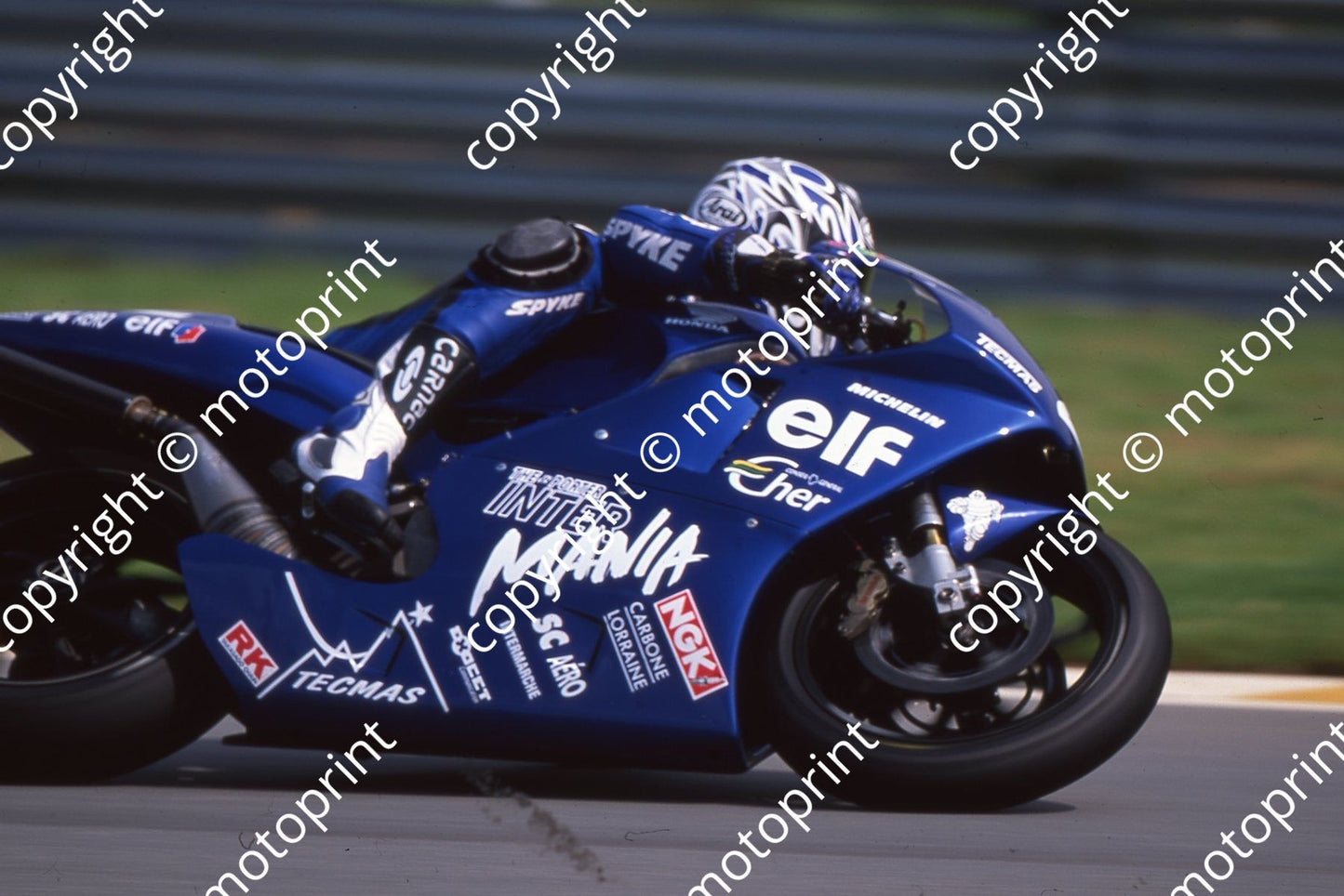 2000 Phakisa SA GP 500 22 Sebastien GImbert Honda (Colin Watling photographic) (3)