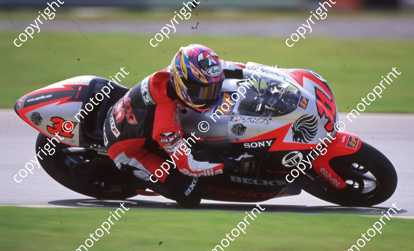 2000 Phakisa SA GP 500 31 Tetsuya Harada Aprilia (Colin Watling Photo) (1)