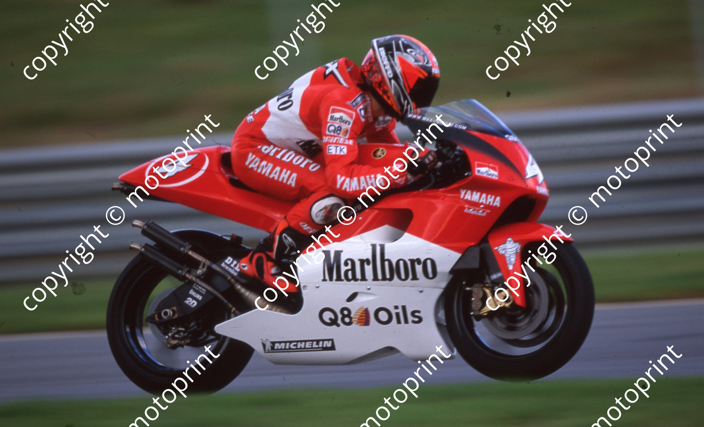 2000 Phakisa SA GP 500 4 Max Biaggi Yamaha (Colin Watling Photographic) (9)