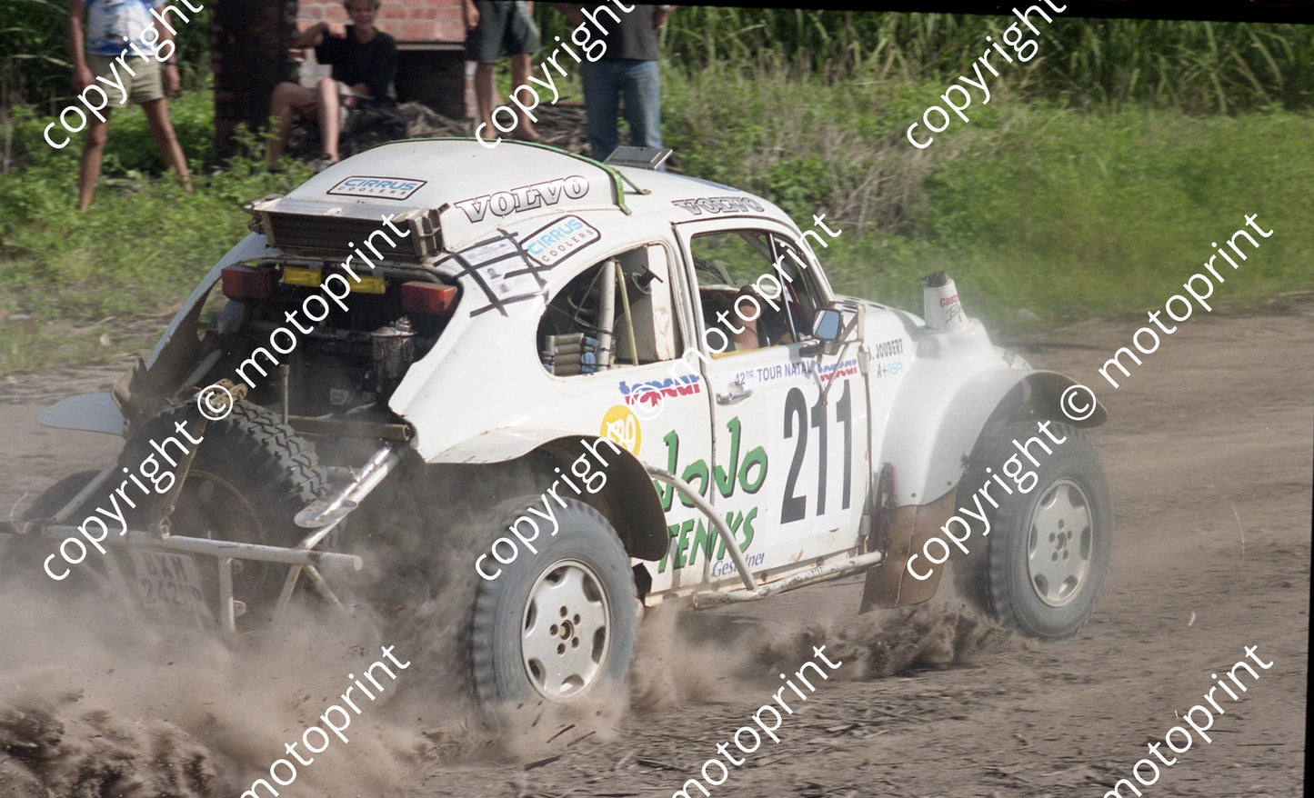 2000 Tour Natal Rally 211 Jakkie Joubert Danie Smit VW Beetle (Watling Photo) (3)
