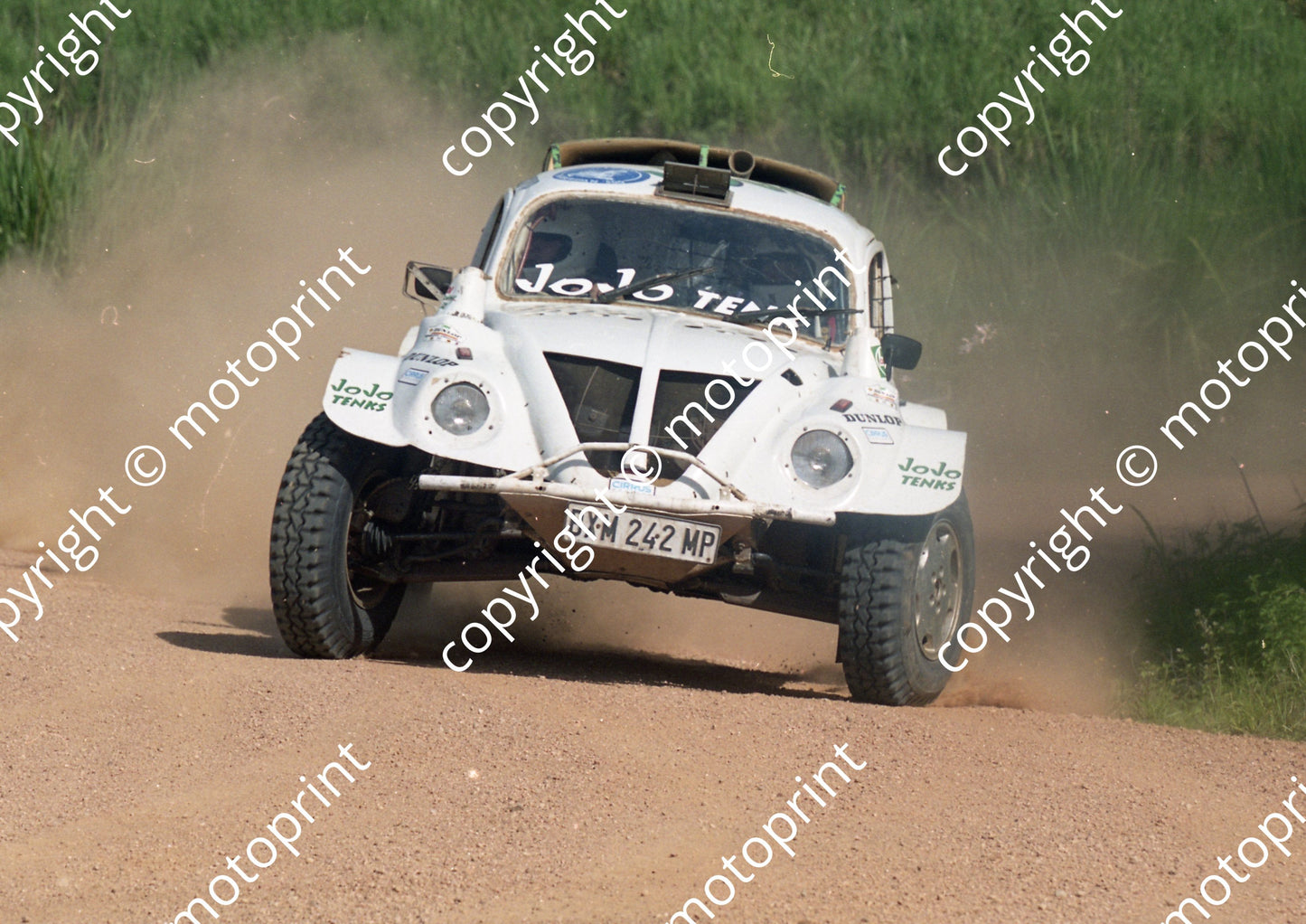 2000 Tour Natal Rally 211 Jakkie Joubert Danie Smit VW Beetle (Watling Photo) (5)