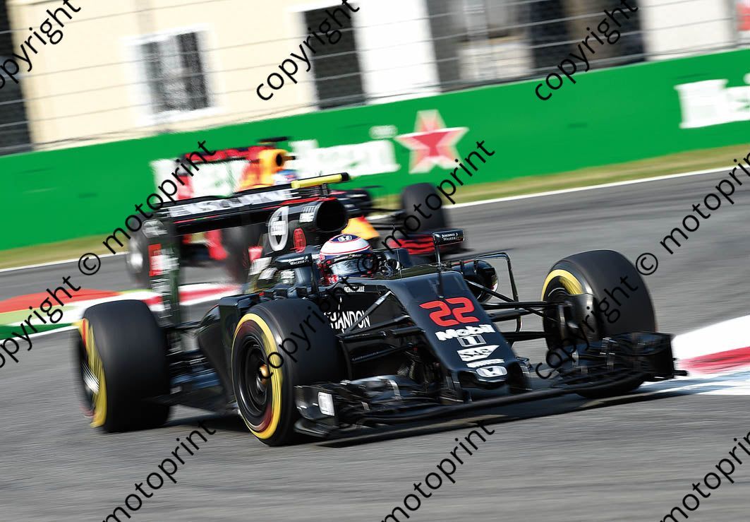 2016 22 Jenson Button McLaren Honda MP4-31 Italian GP (courtesy Paolo D'Alessio) (33)