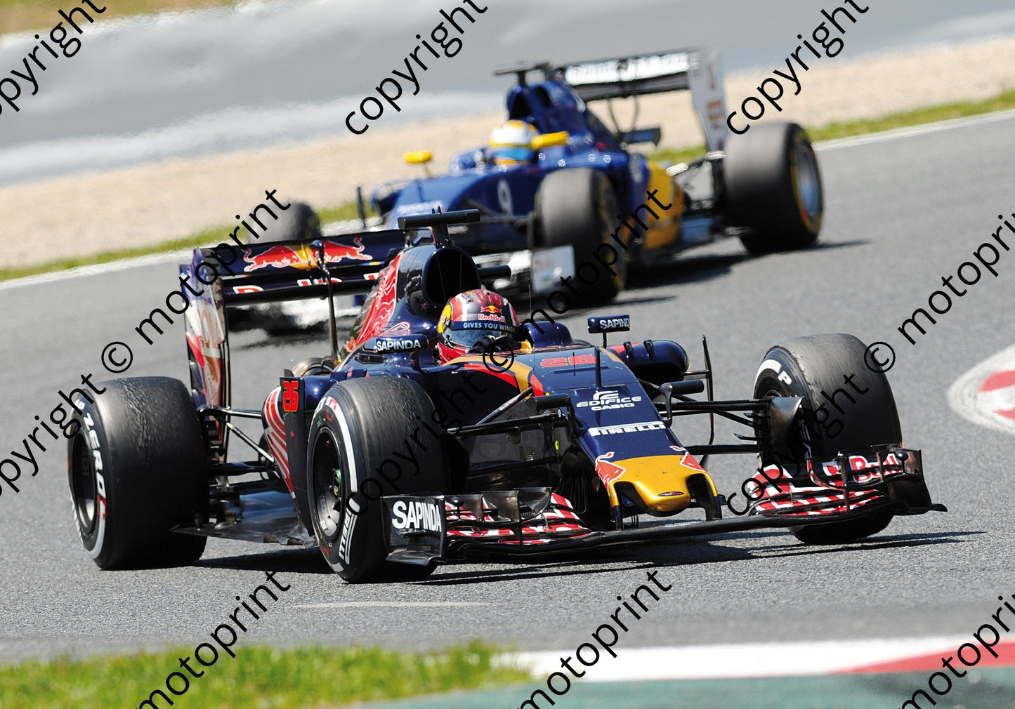 2016 26 Danill Kvyat Toro Rosso STR11 (courtesy Paolo D'Alessio) (41)