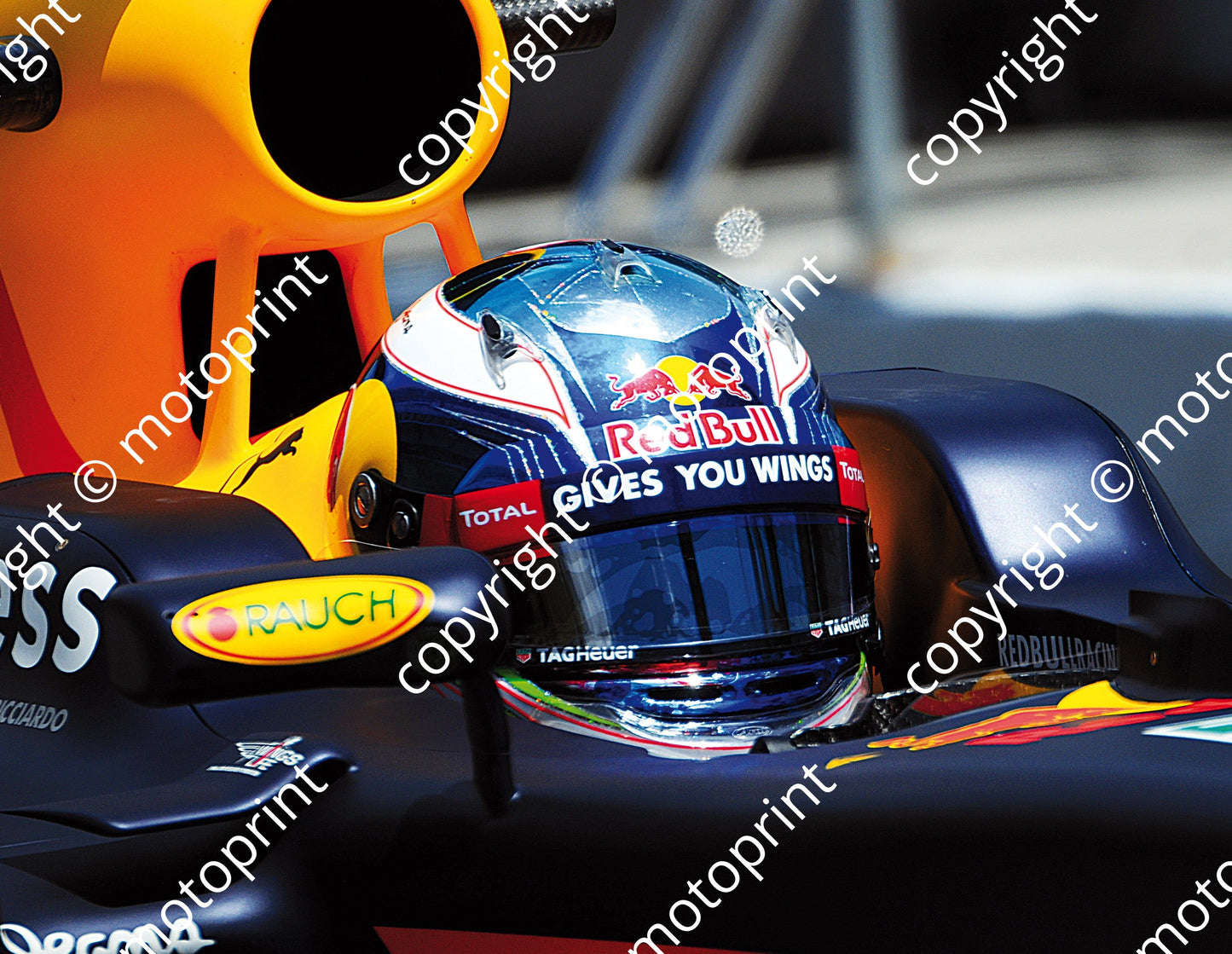 2016 3 Daniel Ricciardo Red Bull RB12(courtesy Paolo D'Alessio) (28)