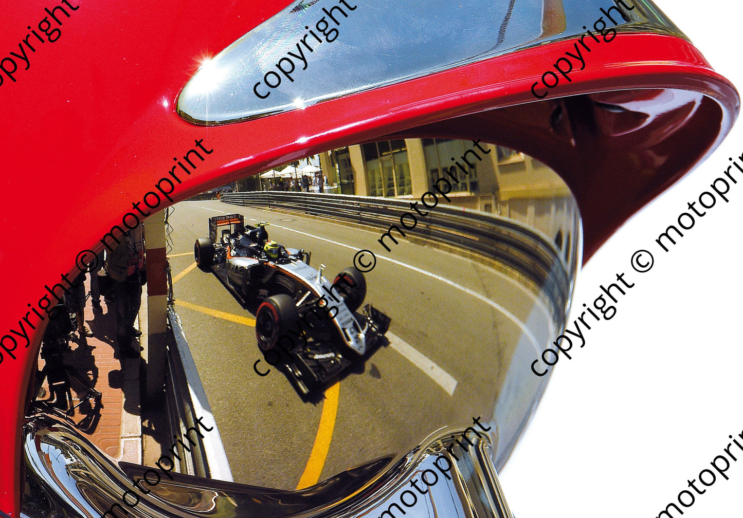 2016 44 Lewis Hamilton reflected Mercedes WO7 Monaco (courtesy Paolo D'Alessio) (4)