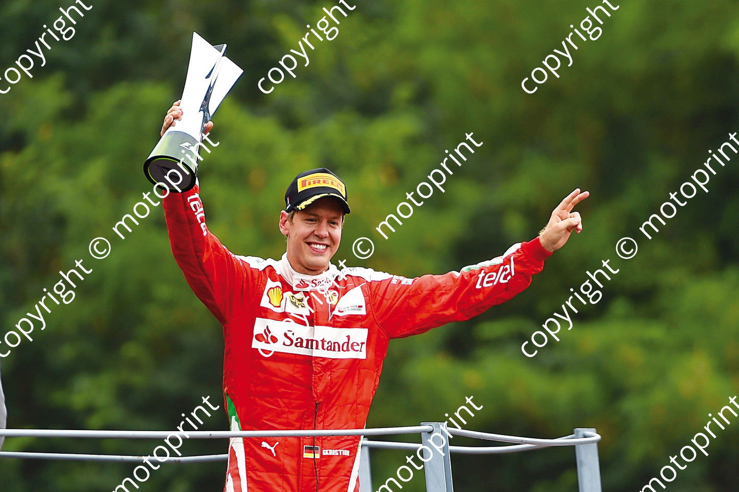 2016 5 Sebastian Vettel Ferrari SF16H (courtesy Paolo D'Alessio) (45)
