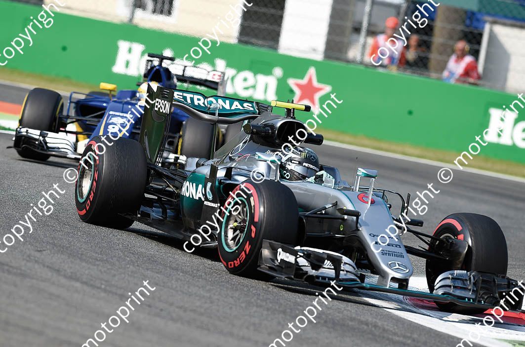 2016 6 Nico Rosberg Mercedes WO7 Italian GP (courtesy Paolo D'Alessio) (16)