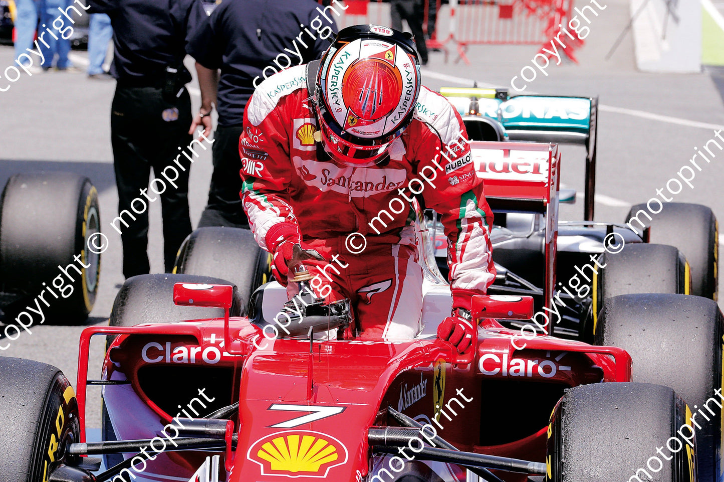 2016 7 Kimi Raikkonen Ferrari (courtesy Paolo D' Alessio)