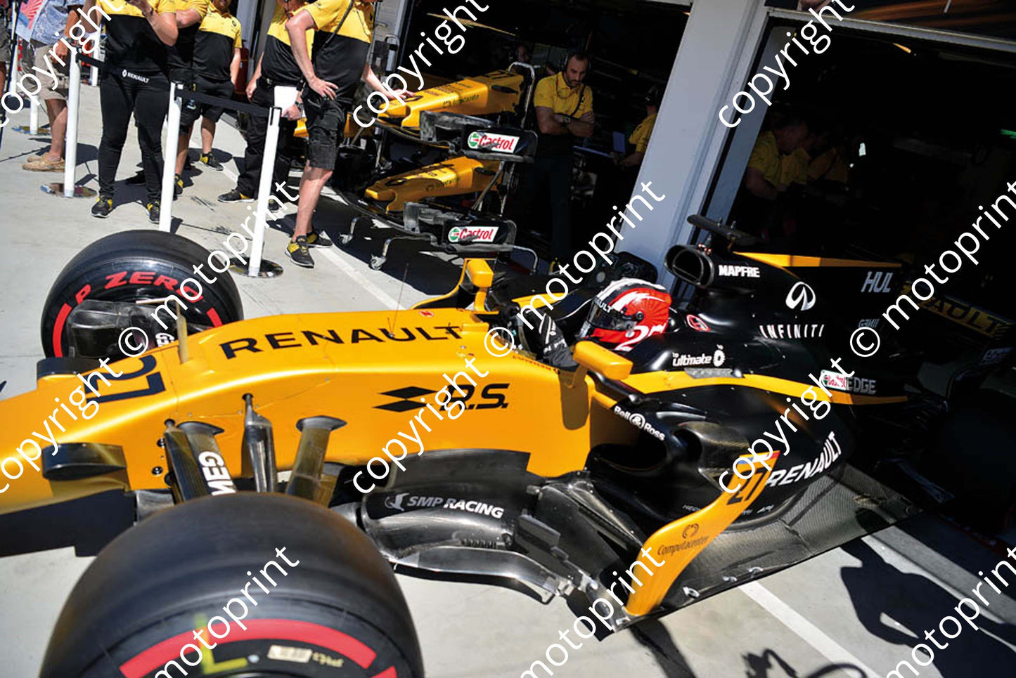 2017 GP Hungary 27 Nico Hulkenberg Renault RS17 (Courtesy Paolo D'Alessio) 1 (68)