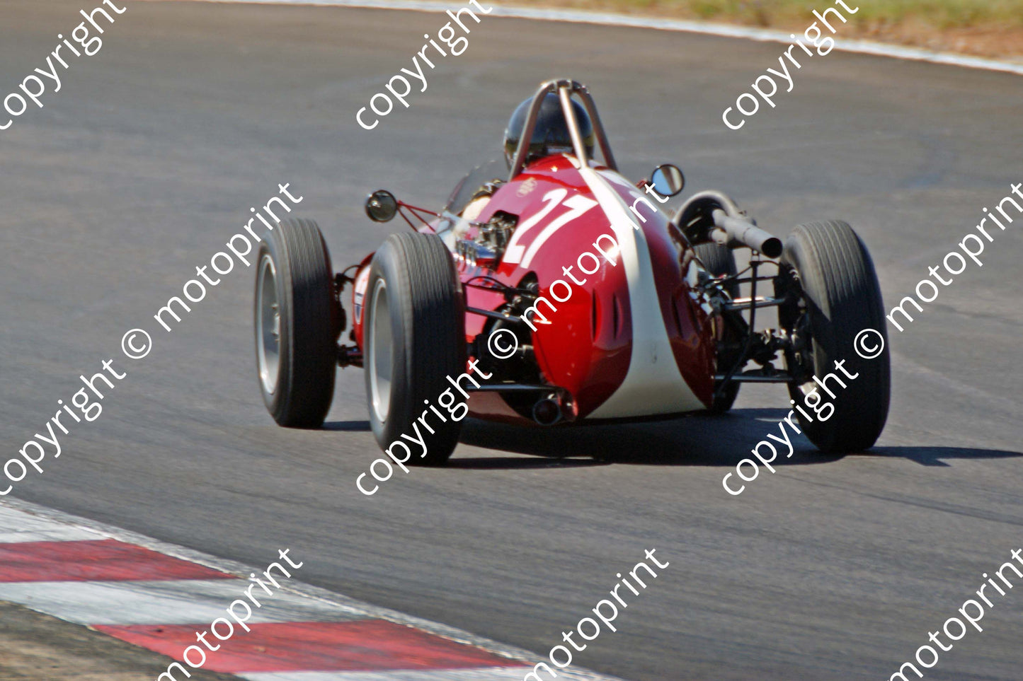 27 Mike Knight Cooper Maserati (1)
