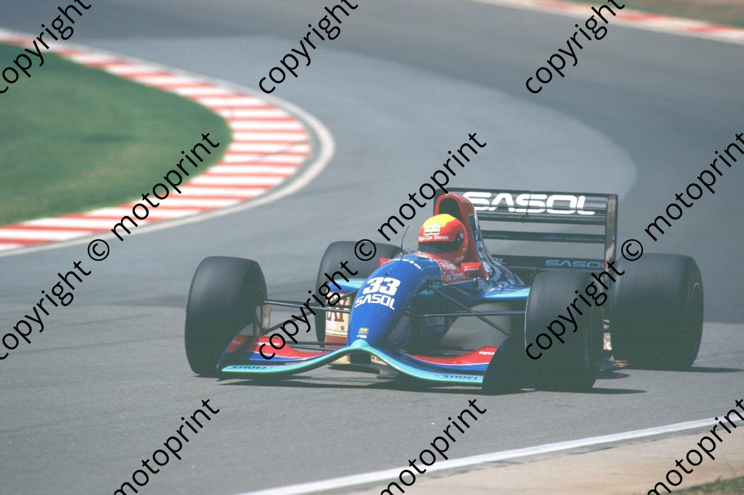 33 Mauricio Gugelmin Jordan 192 07715 (courtesy Roger Swan) (2)