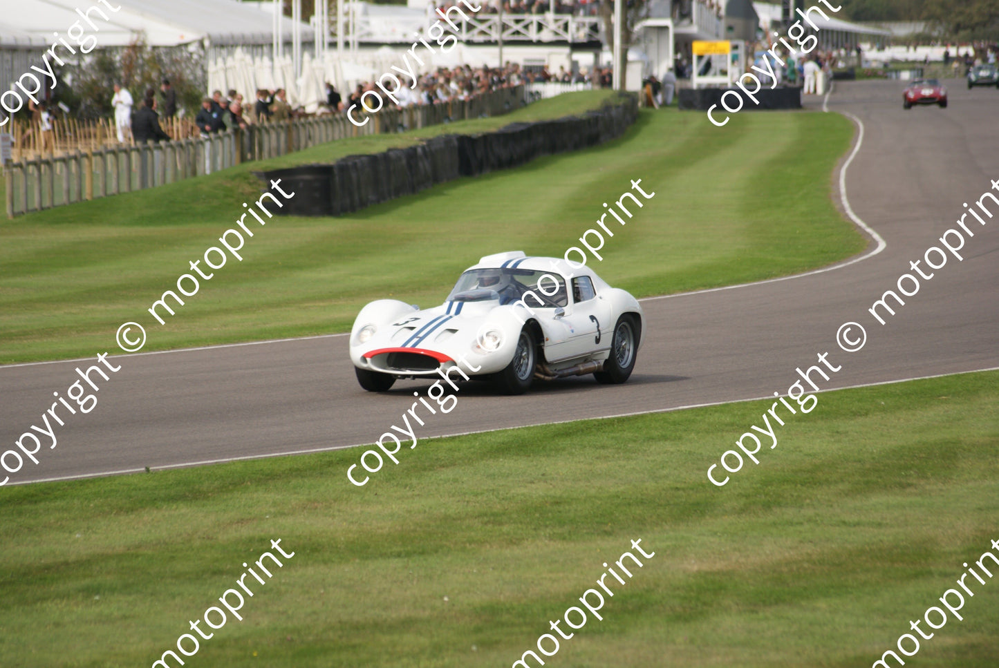 3 Derek Hill Colasacco Maserati Type 151 (29)