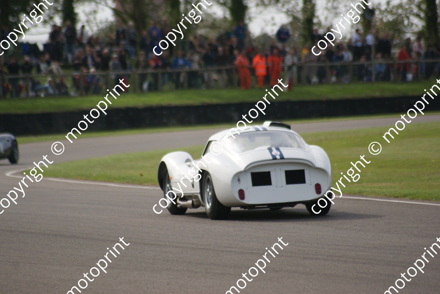3 Derek Hill Colasacco Maserati Type 151 (30)