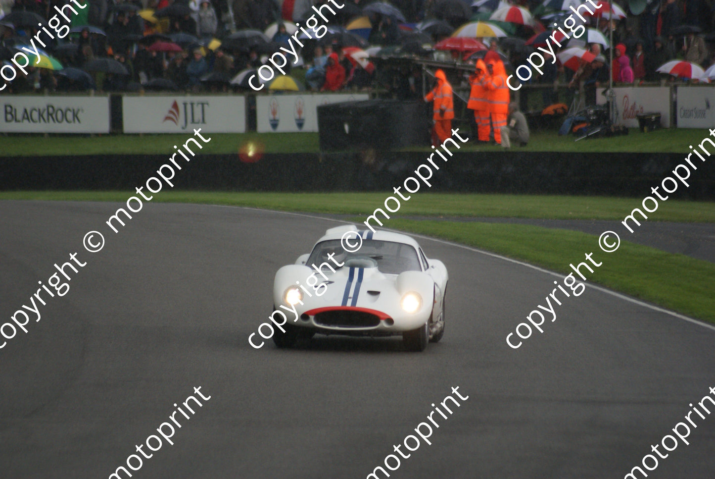3 Derek Hill Colasacco Maserati Type 151 (34)