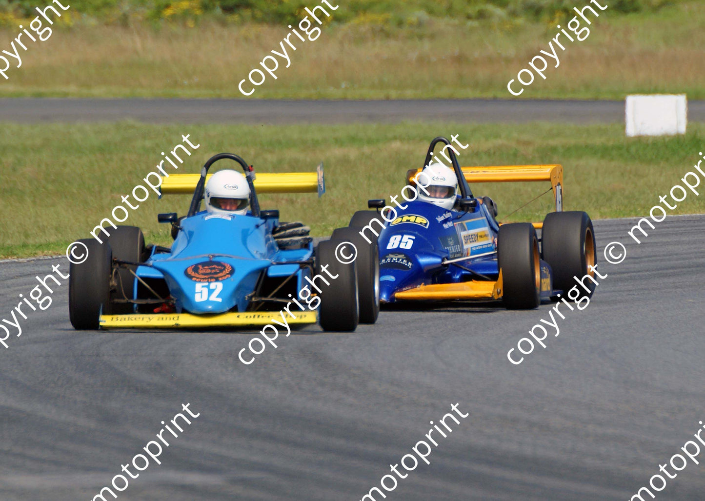 52 Roddy Mills FF2000 Pilbeam MP52 85 Keegan Ward F3 Reynard 853 ed