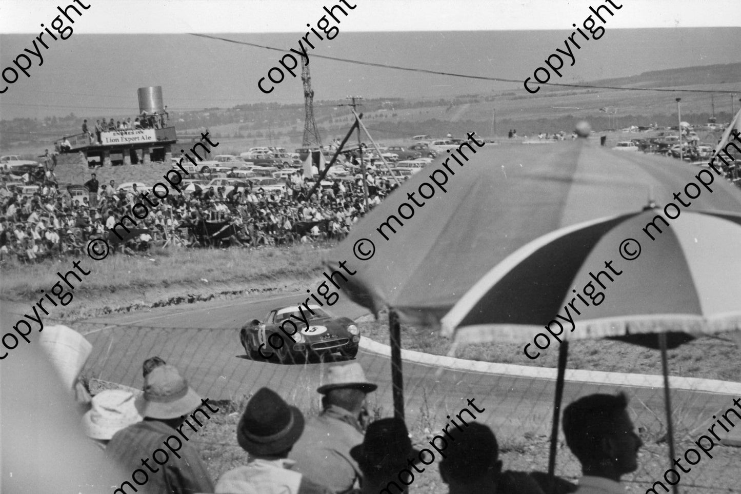 5 Jackie Epstein, Paul Hawkins Ferrari 250LM (3)