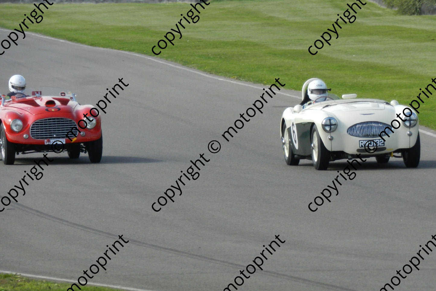 6 Peter Thornton Austin Healey 100S 8 Gerrie van Zyl Ferrari 166M (21)