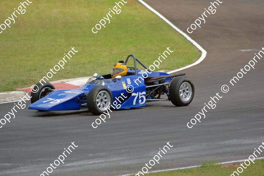 75 Steve Crook Van Diemen  (2)