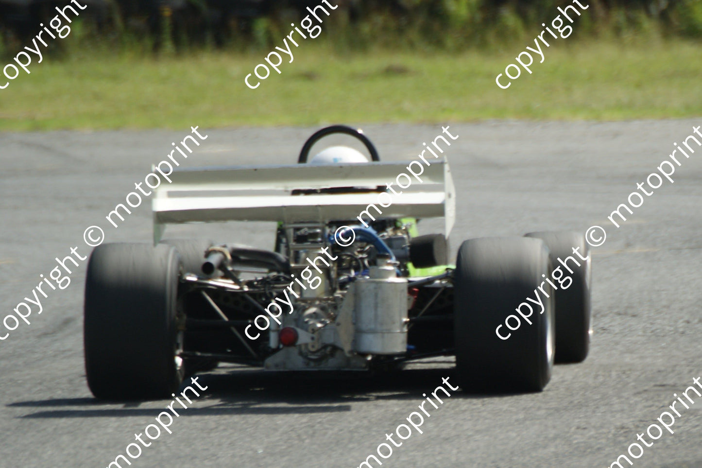 77 Tony Martin Pilbeam Ford MP52 FF2000 (1)