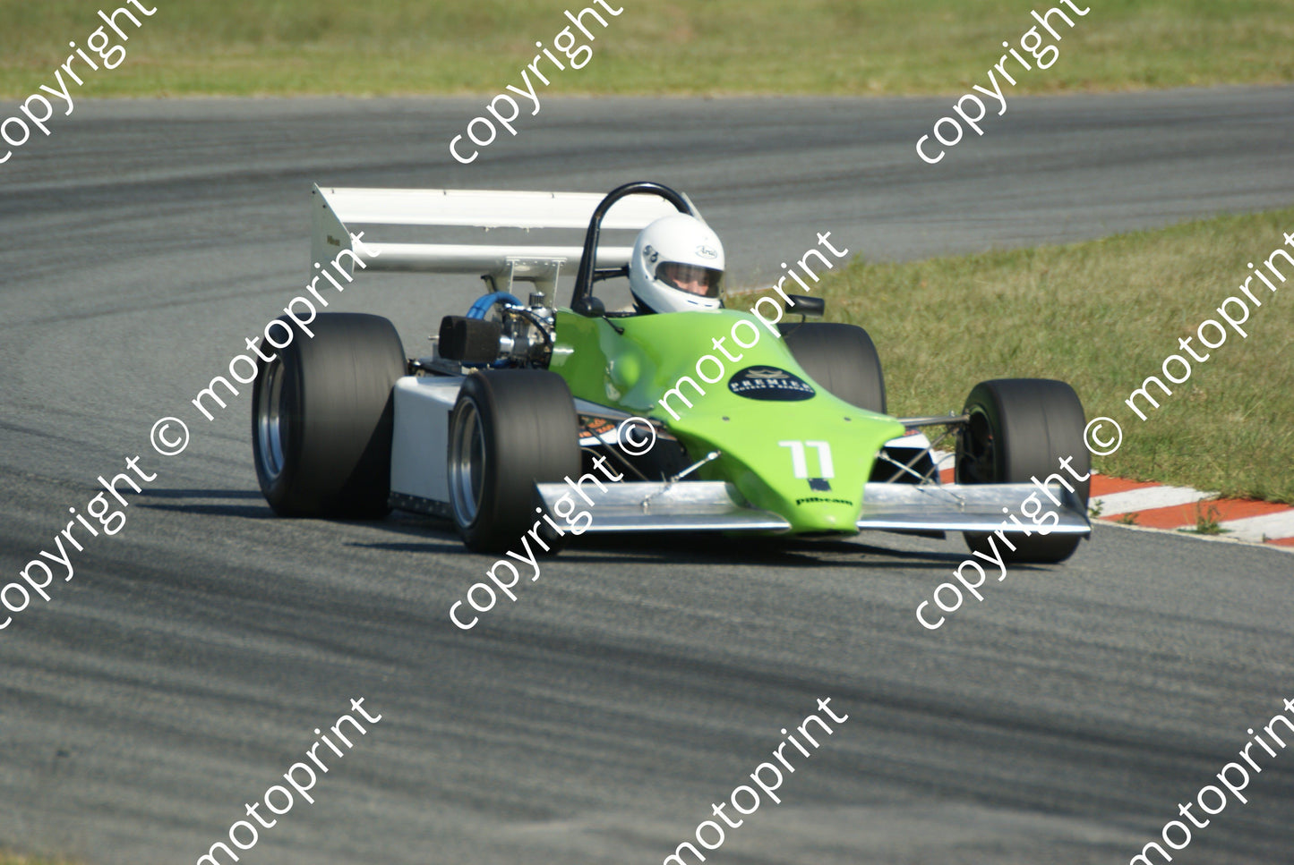 77 Tony Martin Pilbeam Ford MP52 FF2000 (6)