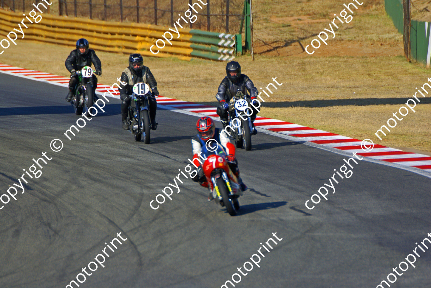 7 Thornton 32 Barson 19 Lockwood 79 Britz DSC00471