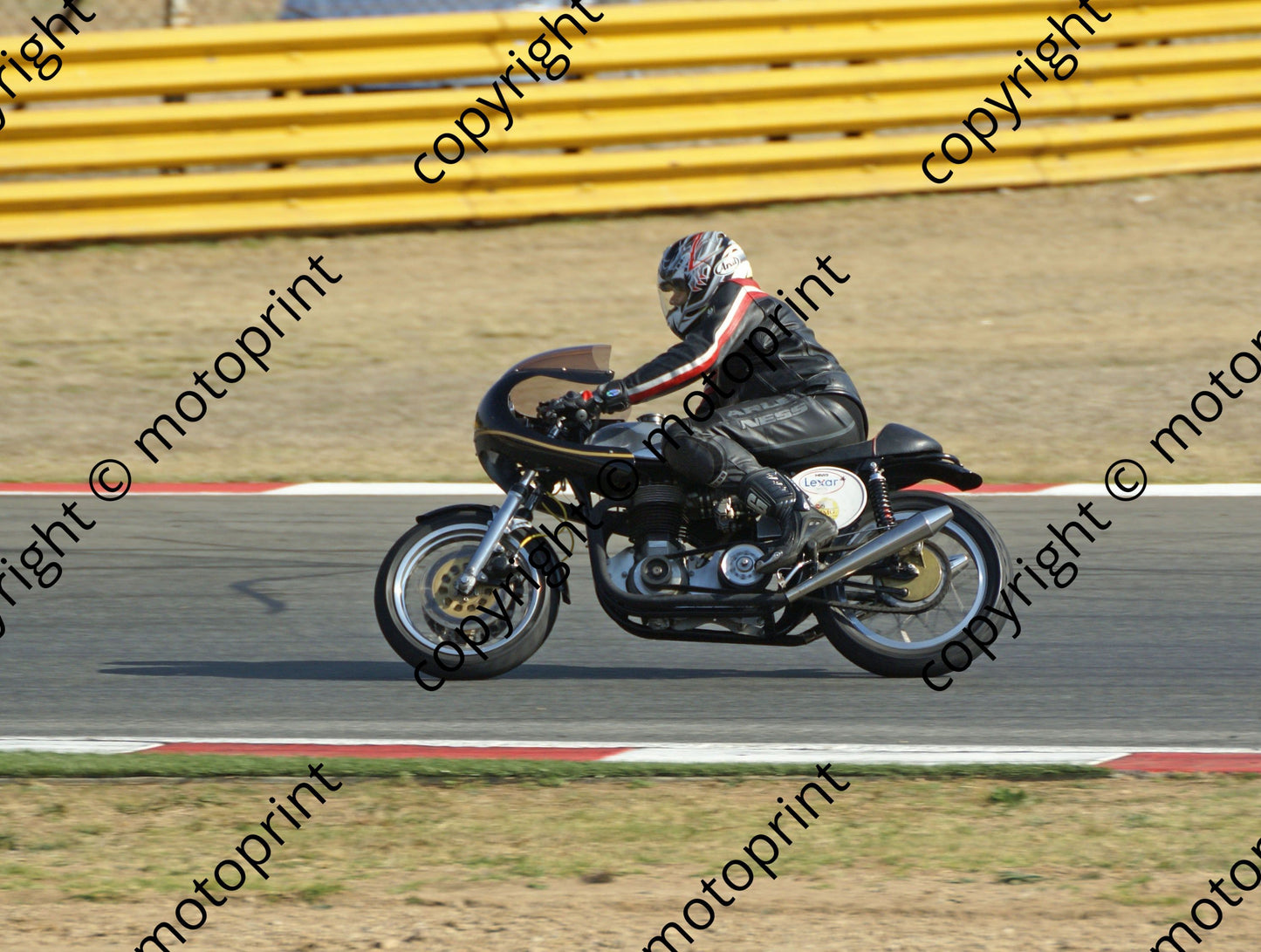 88 Moody demo 29 Aug DSC01488