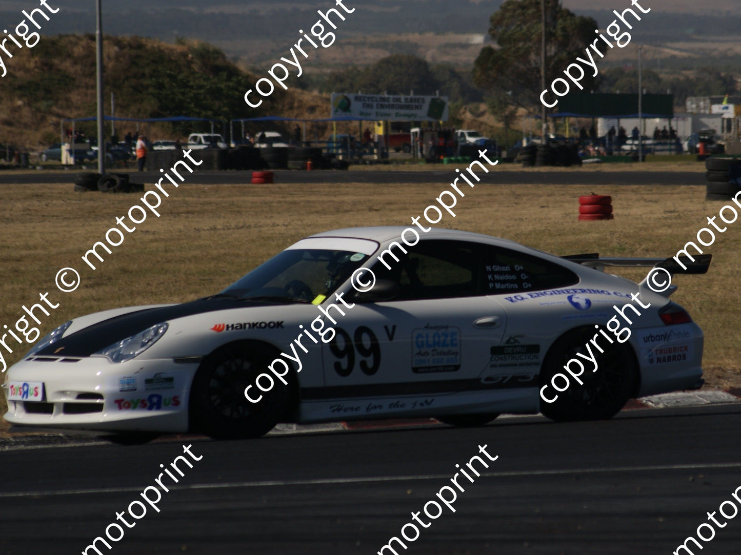 99 Pierre Martins, Neeraj Ghazi, Knuben Naidoo Porsche 911GT3