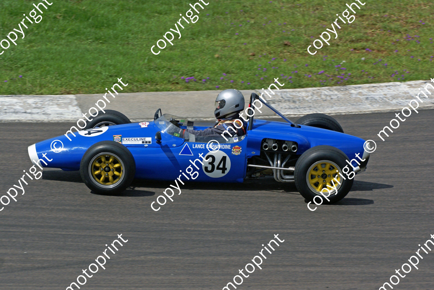 Carwardine McEntee race 2 31-1 DSC06230